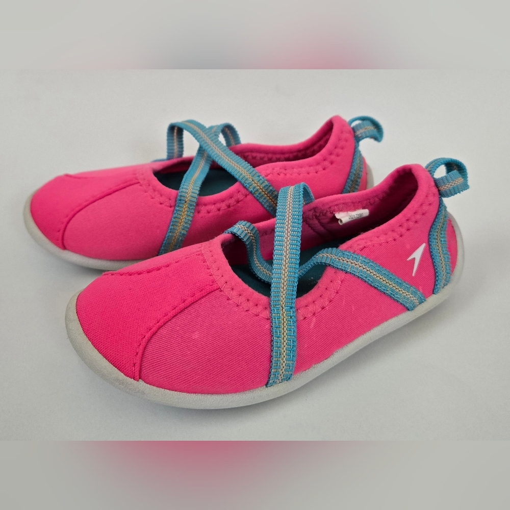 Speedo Kids Water Shoes in Pink and Teal